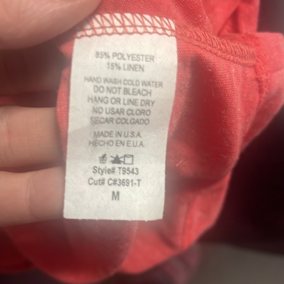 Rae Mode workout/ muscle Tee light red cropped - Picture 3 of 5